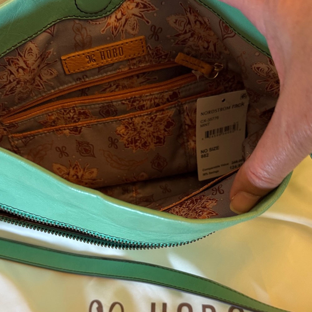 HOBO Mint Green Leather Shoulder Bag - Picture 3 of 6